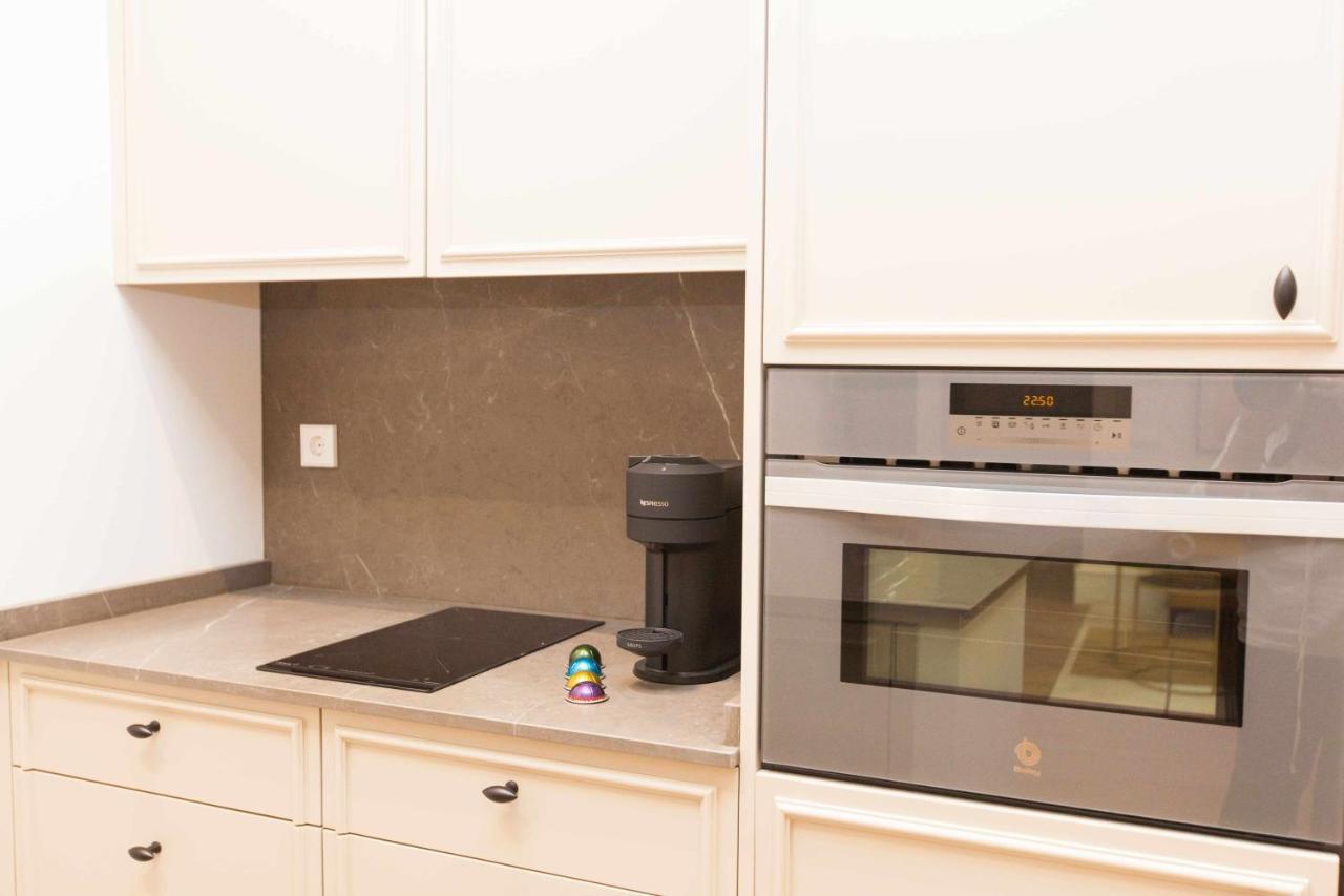 Isg Apartments Cedaceros 12 إشبيلية المظهر الخارجي الصورة