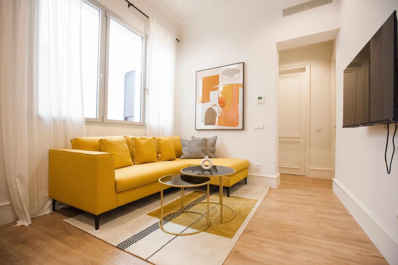Isg Apartments Cedaceros 12 إشبيلية المظهر الخارجي الصورة